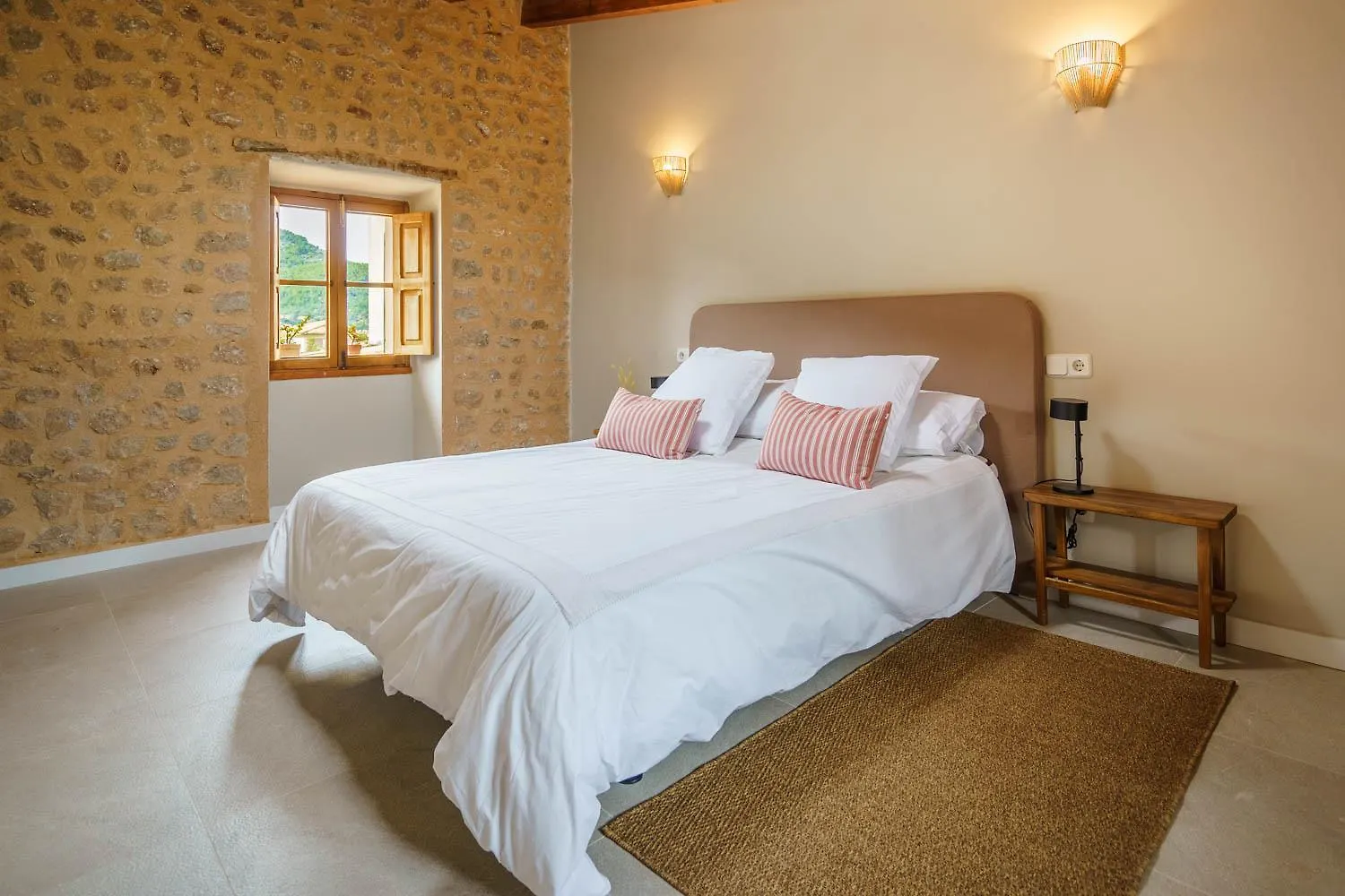 Casa Futbol Villa Soller 0*,  Spain